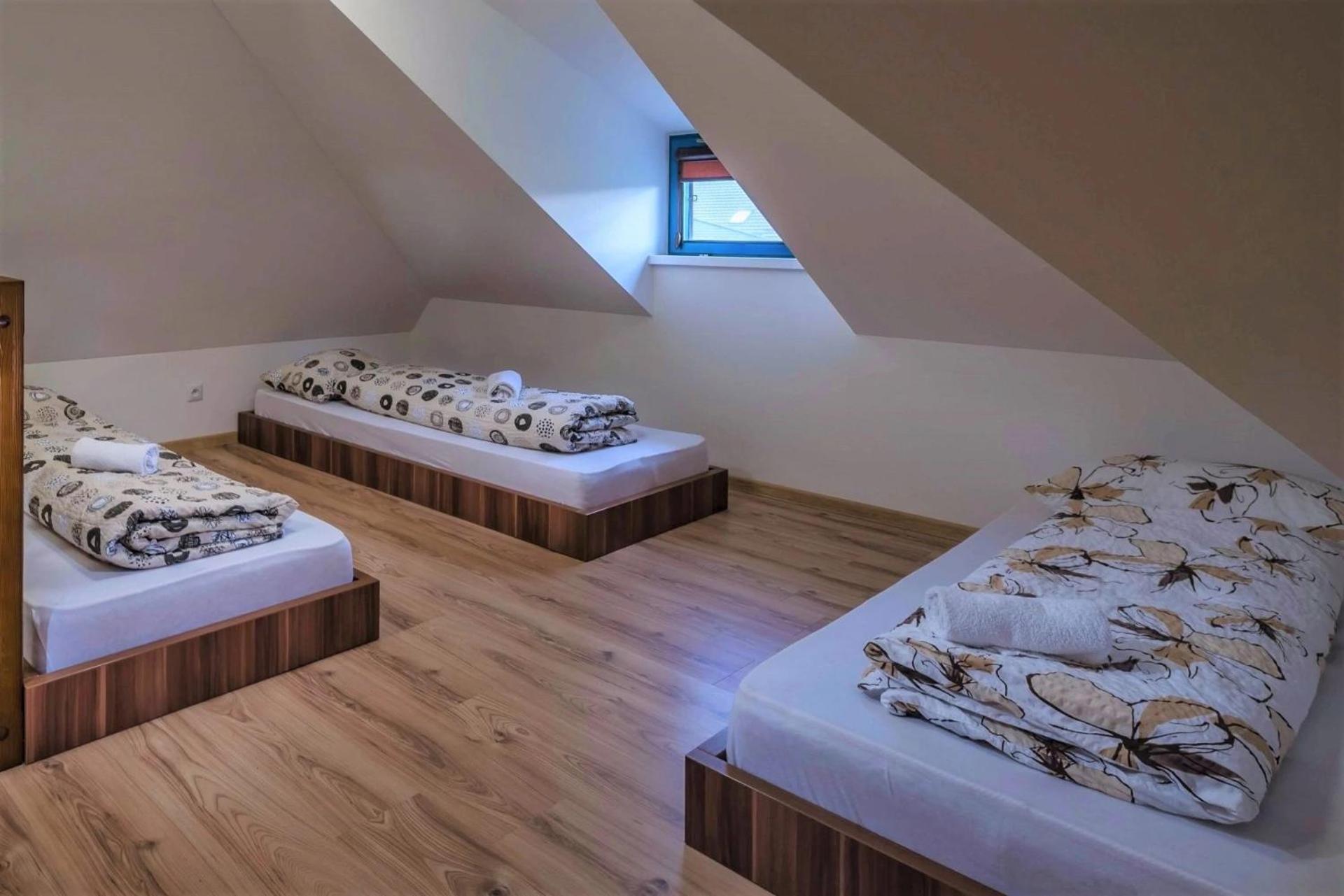 Appartement Piemonti Bešeňová Extérieur photo